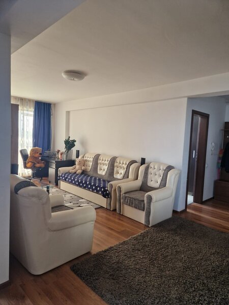 Prelungirea Ghencea, Cartier Latin,