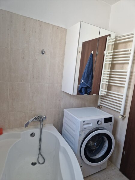 Prelungirea Ghencea, Cartier Latin,